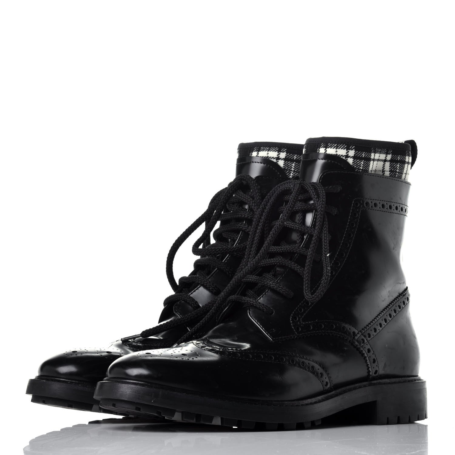 Christian Dior Calfskin Tartan D-Order Low Boot 39 Black White 3 of 7