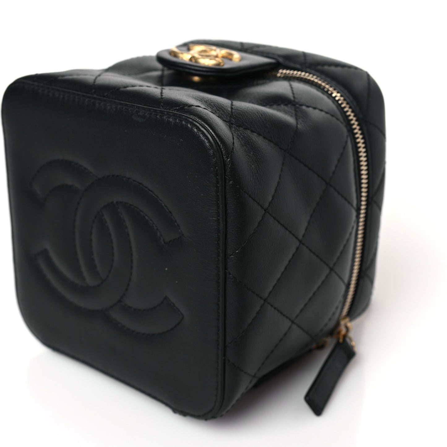 Calfskin Quilted Small Vanity Case With Chain Black