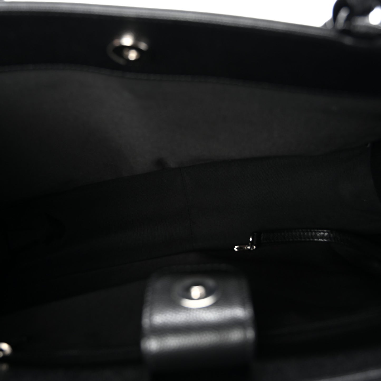 Caviar Quilted My Everything Large Shopping Tote Black