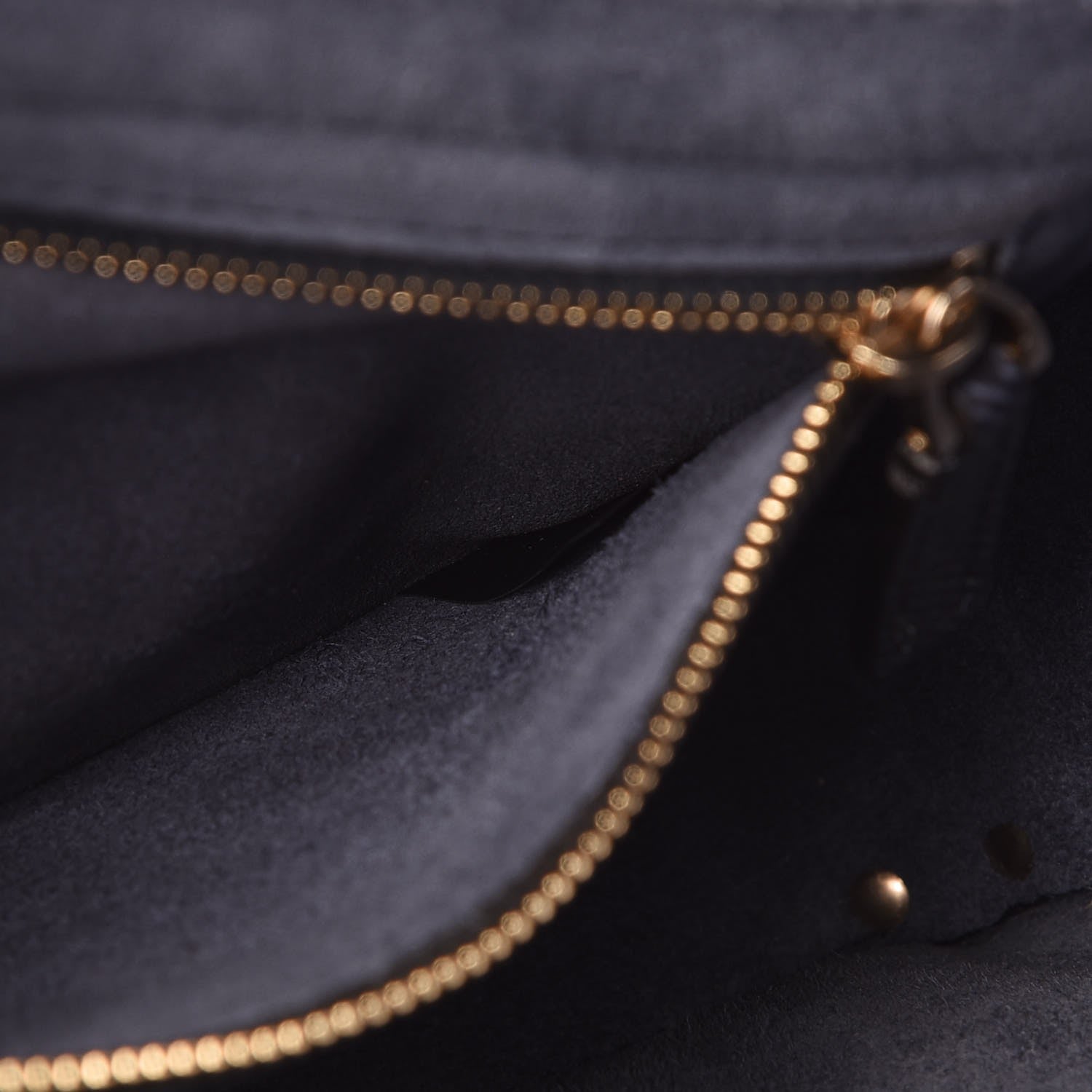 Valentino Garavani Pebbled Calfskin Medium Rockstud Flap Saddle Bag Deep Denim 7 of 7