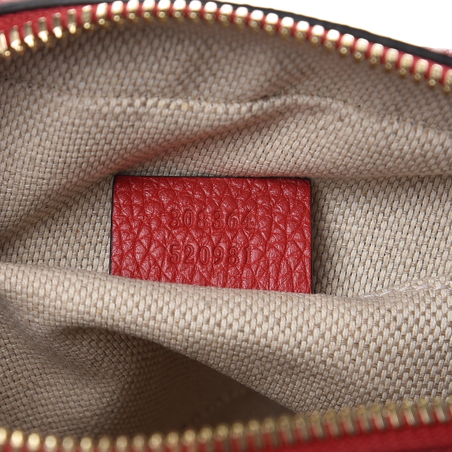 Pebbled Calfskin Small Soho Disco Bag Tabasco Red