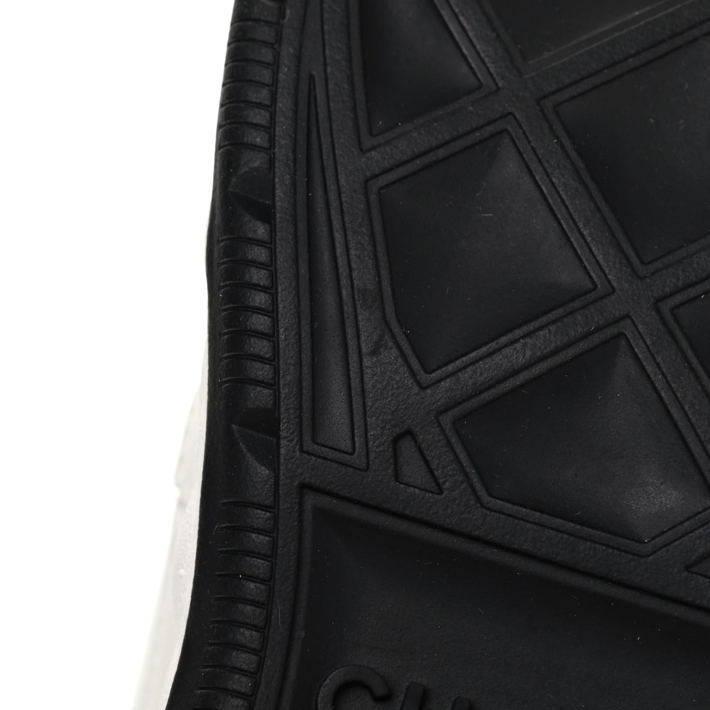 Velvet Calfskin Mixed Fibers CC Sneakers 37.5 Ivory Black