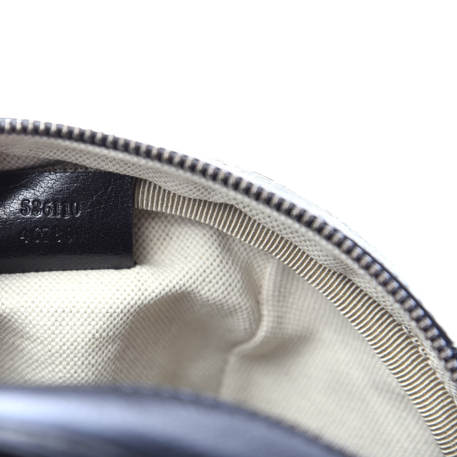 Gucci Piuma Lux Energy Tifosa Basketball Shaped Shoulder Bag Black 9 of 11