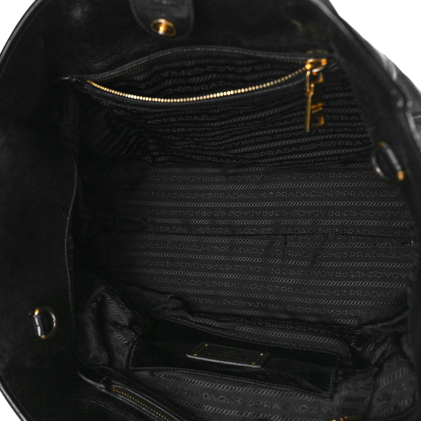 Vitello Shine Tote Black