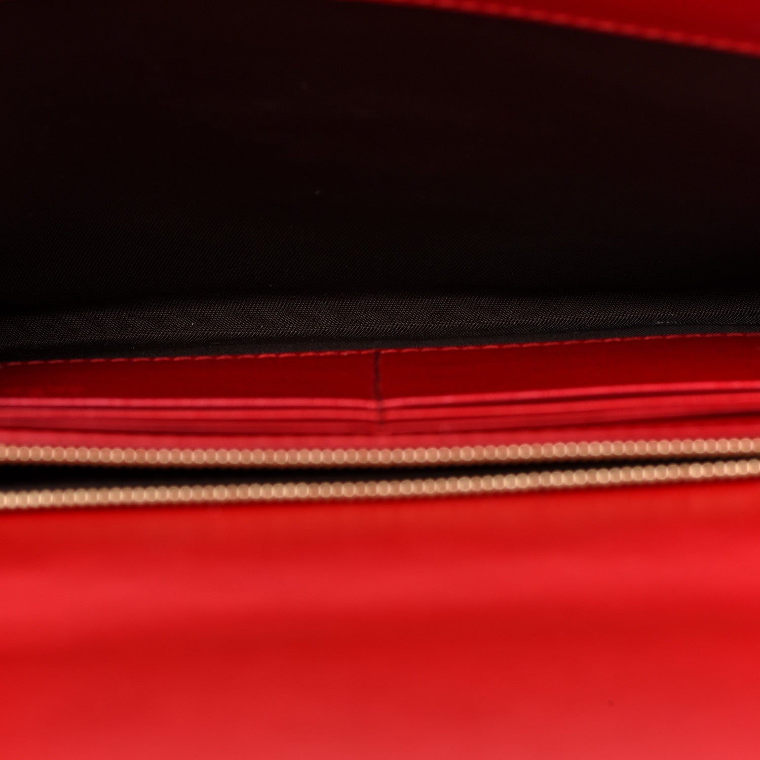 Gucci Guccissima Padlock Clutch Hibiscus Red 5 of 9
