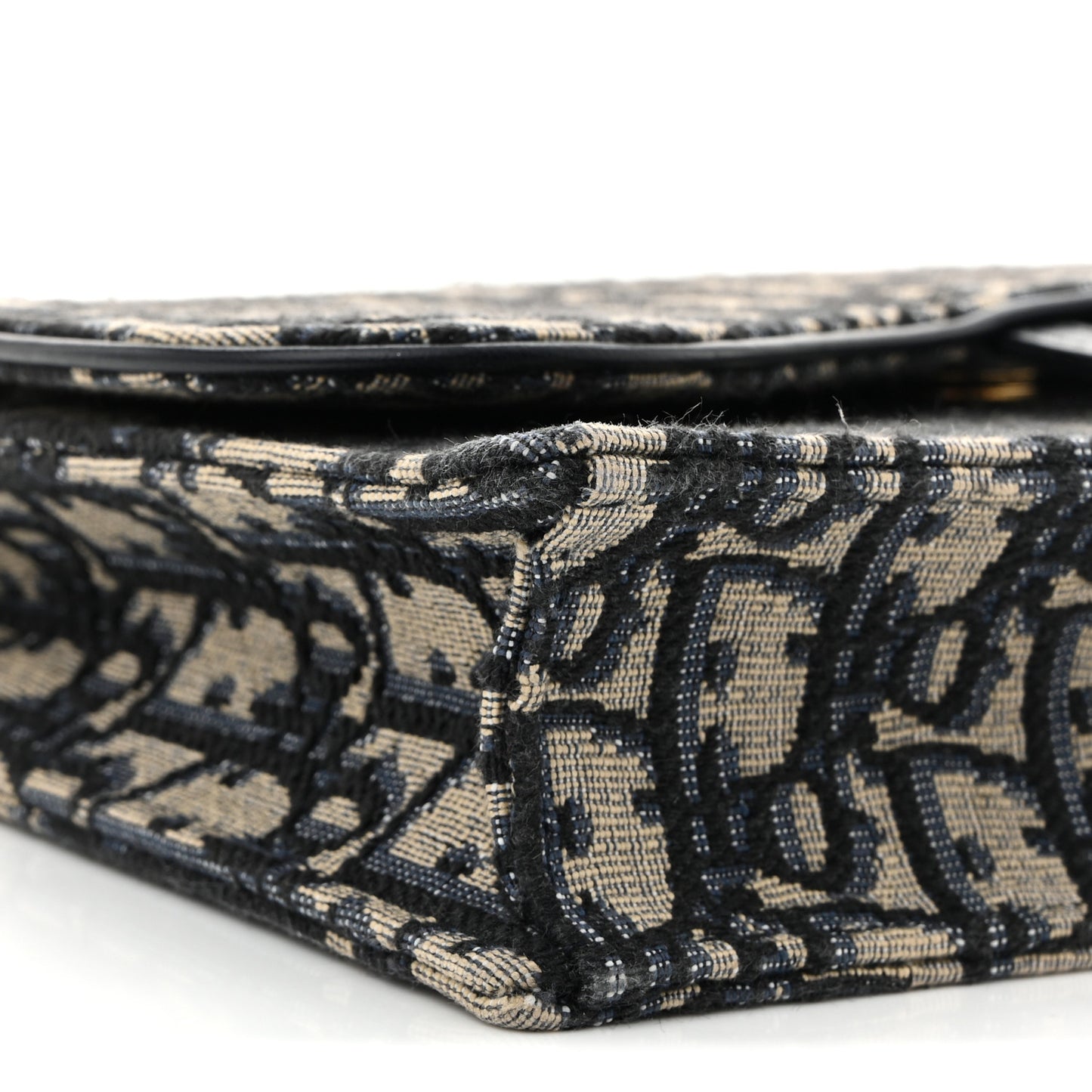Oblique Saddle Chain Pouch Blue