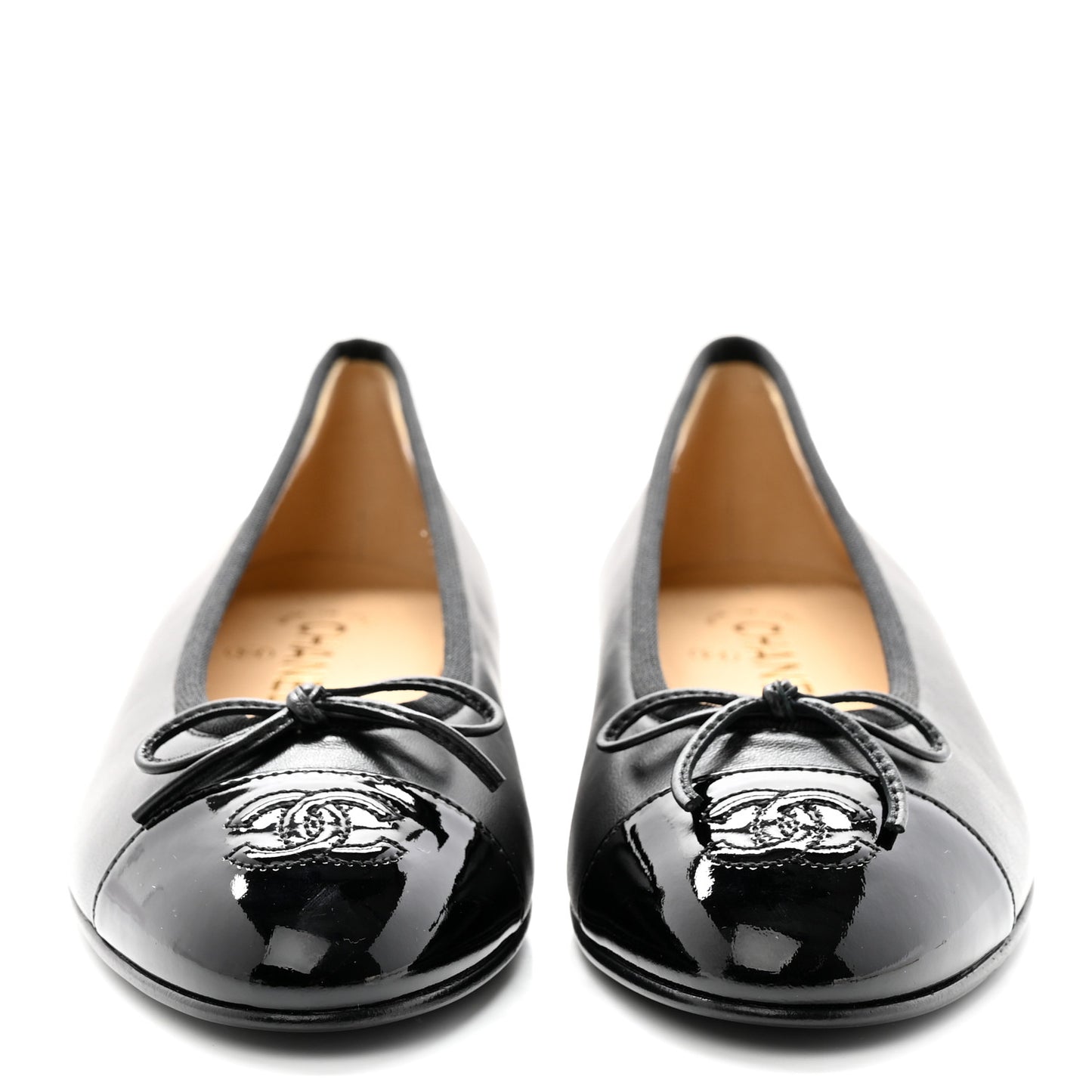 Lambskin Patent CC Cap Toe Ballerina Flats 37.5 Black