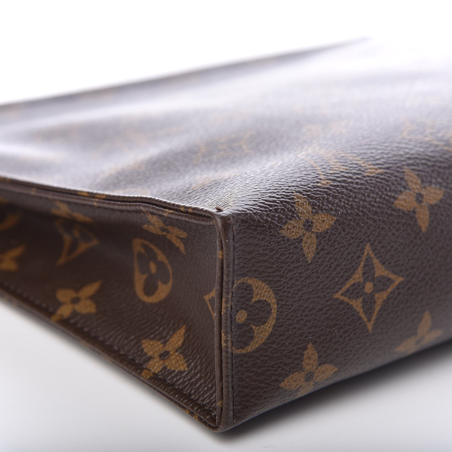 Louis Vuitton Monogram Toiletry Pouch 26 16 of 17