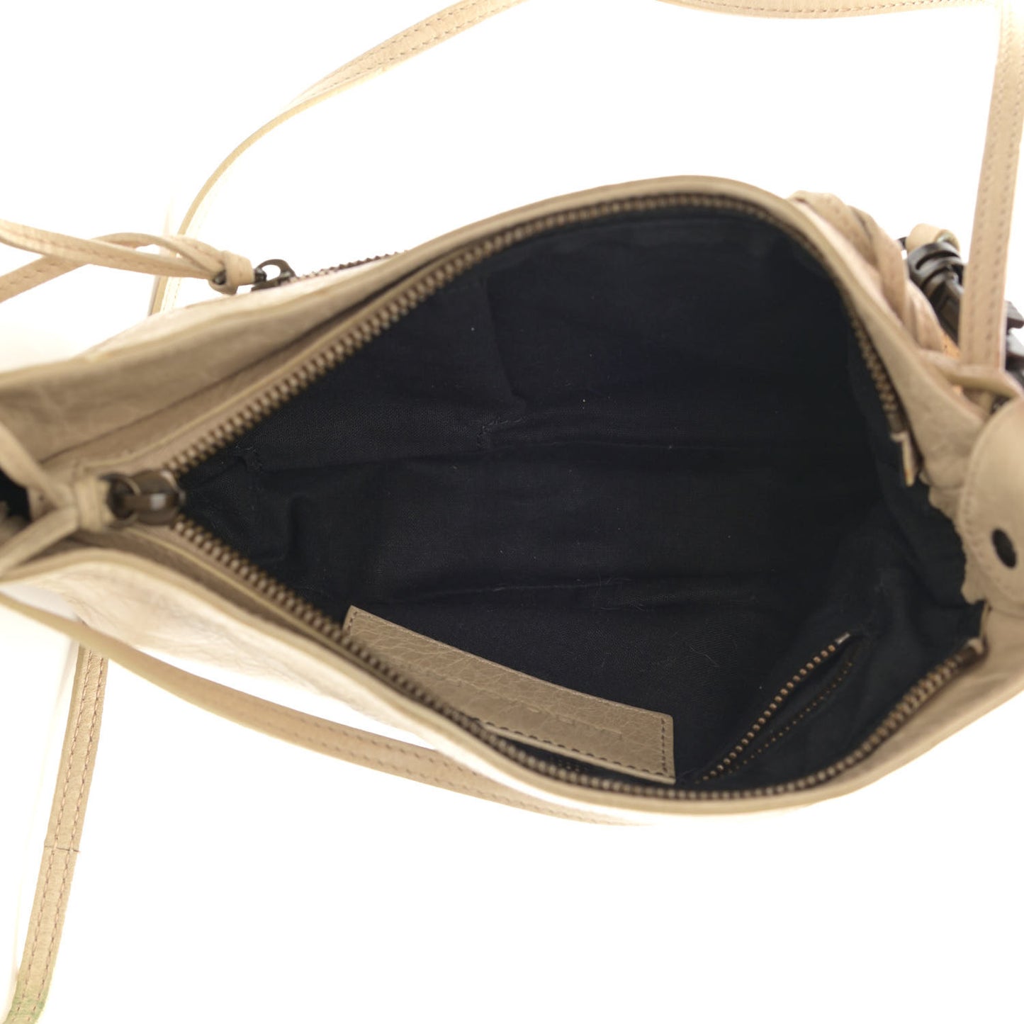 Chevre Classic Hardware Hip Praline