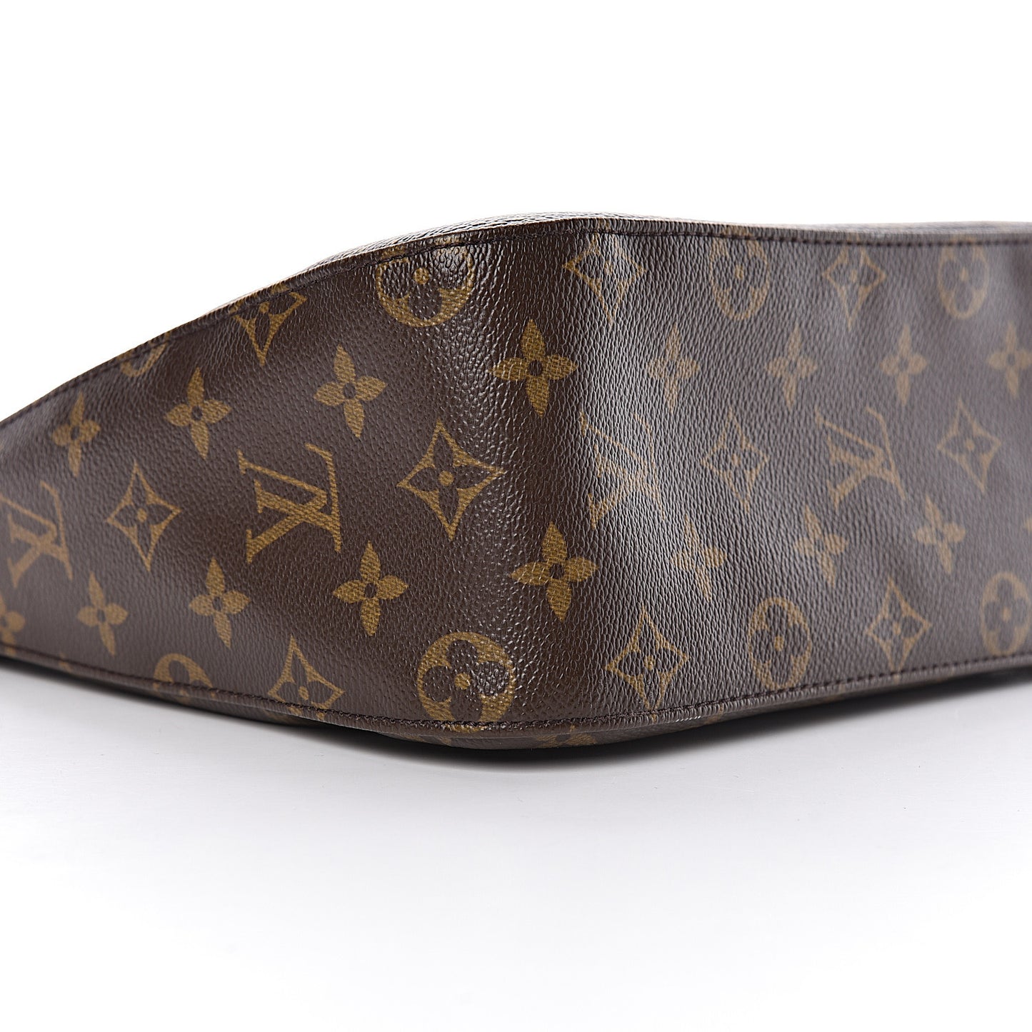 Monogram Looping MM