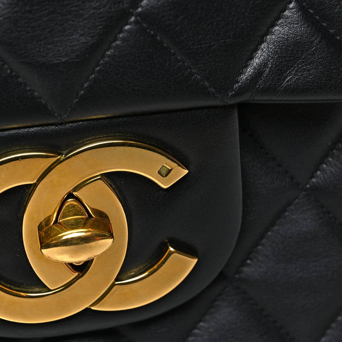 Lambskin Quilted XL Jumbo Single Flap Black