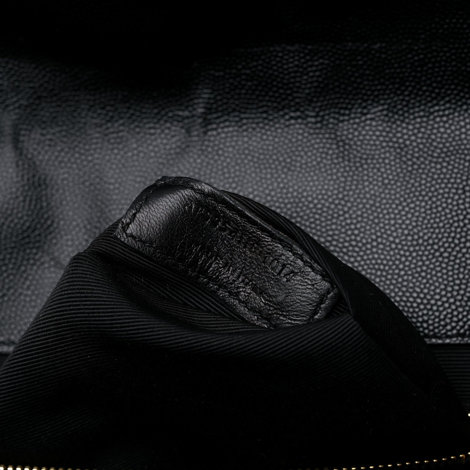 Saint Laurent Grain De Poudre Matelasse Chevron Large Monogram Satchel Black 7 of 20