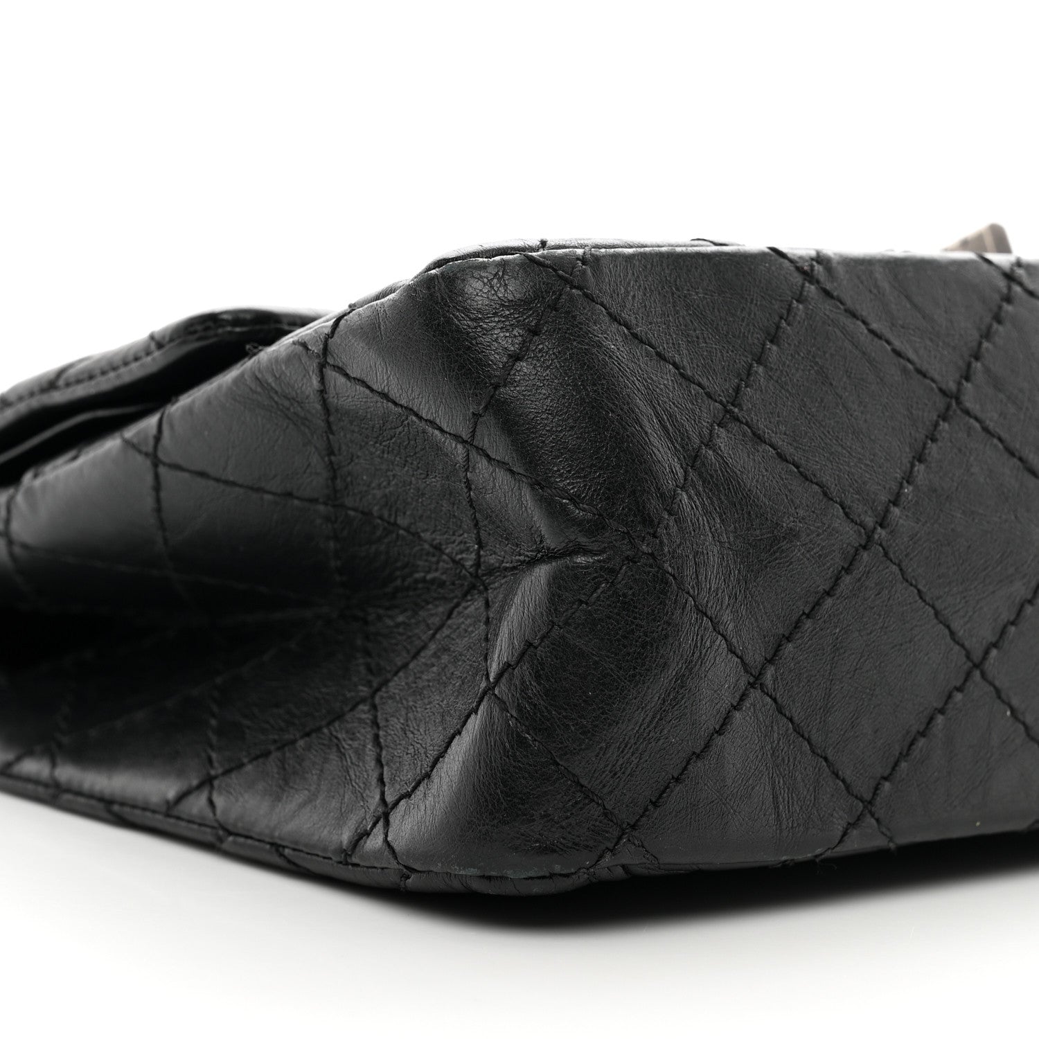 Chanel Aged Calfskin Quilted 2.55 Reissue 225 Flap Black 9 of 13