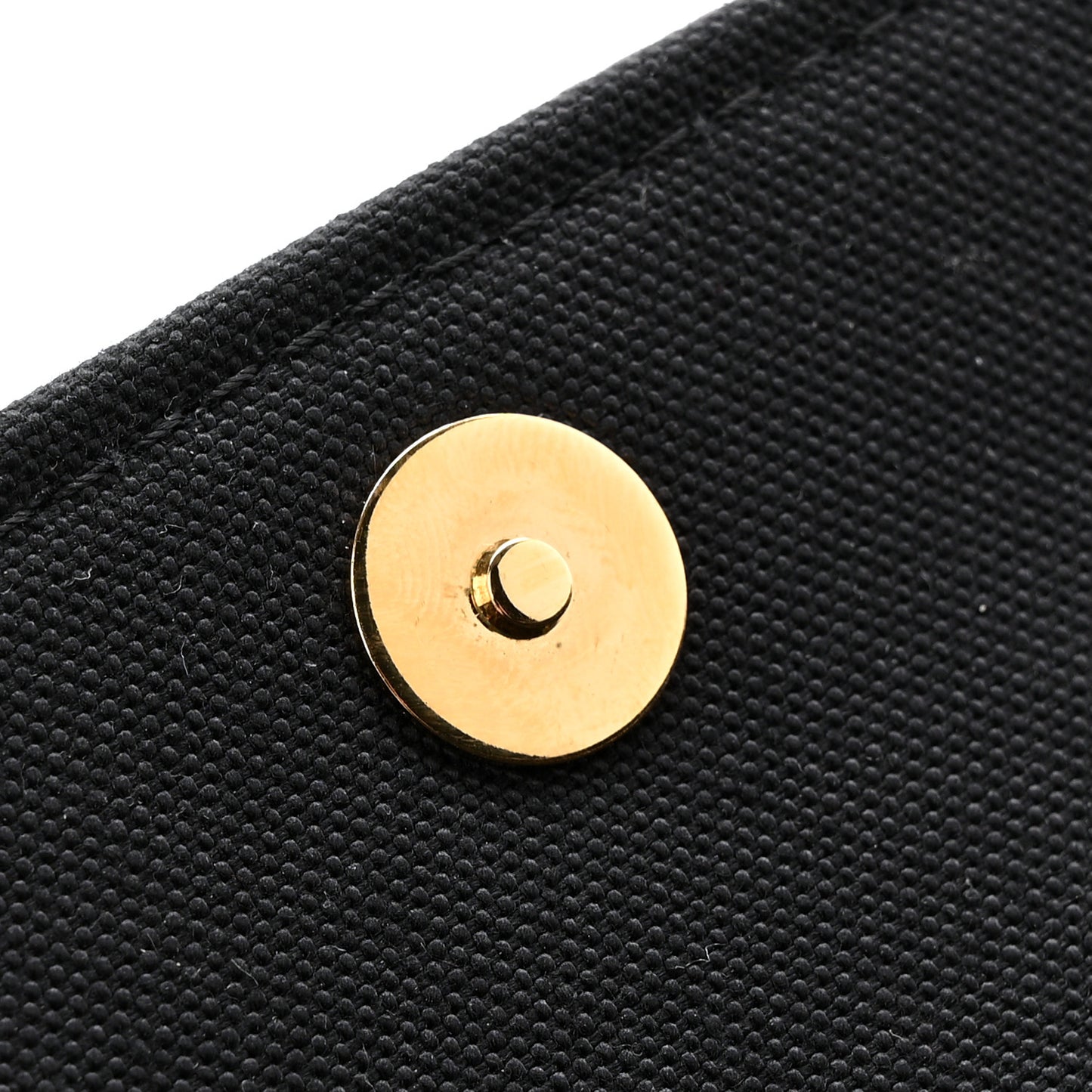 Reverse Monogram Ivy Wallet On Chain