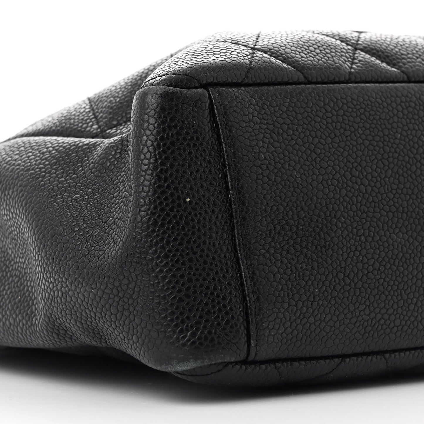 Caviar Quilted Petit Shopping Tote PST Black