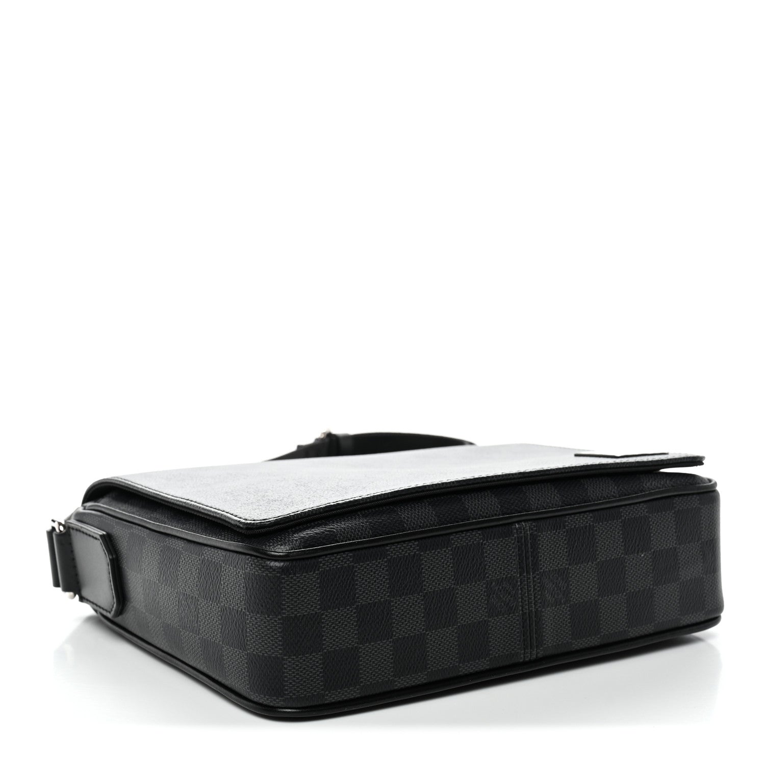 Louis Vuitton Damier Graphite District PM NM 4 of 9