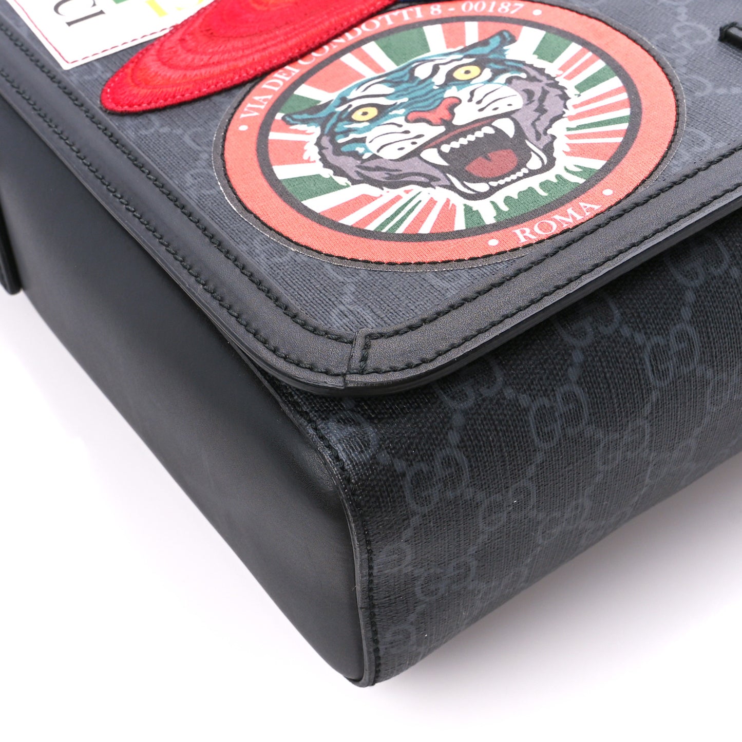 GG Supreme Monogram Night Courrier Flap Messenger Black Multicolor