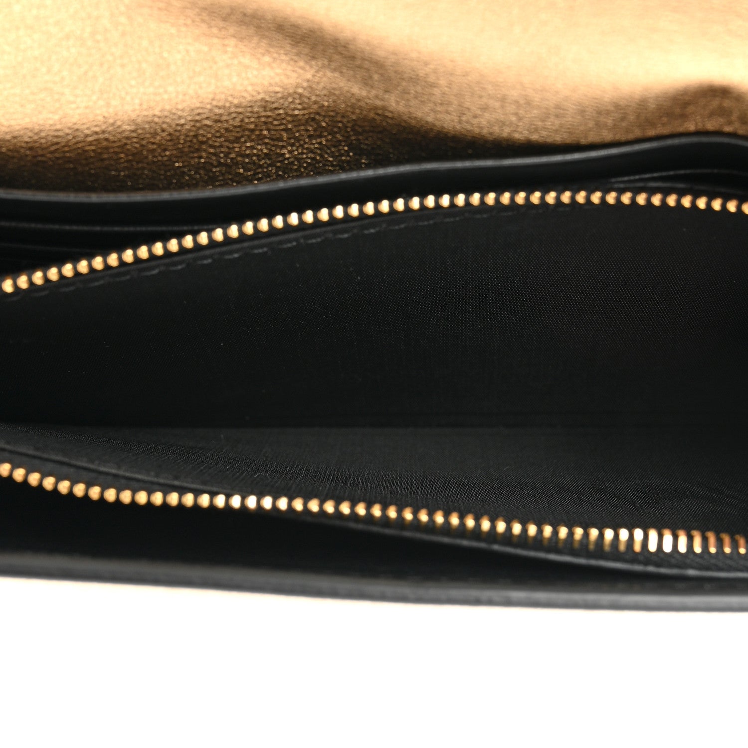 Valentino Garavani Raffia VLogo Wallet on Chain Gold 7 of 12