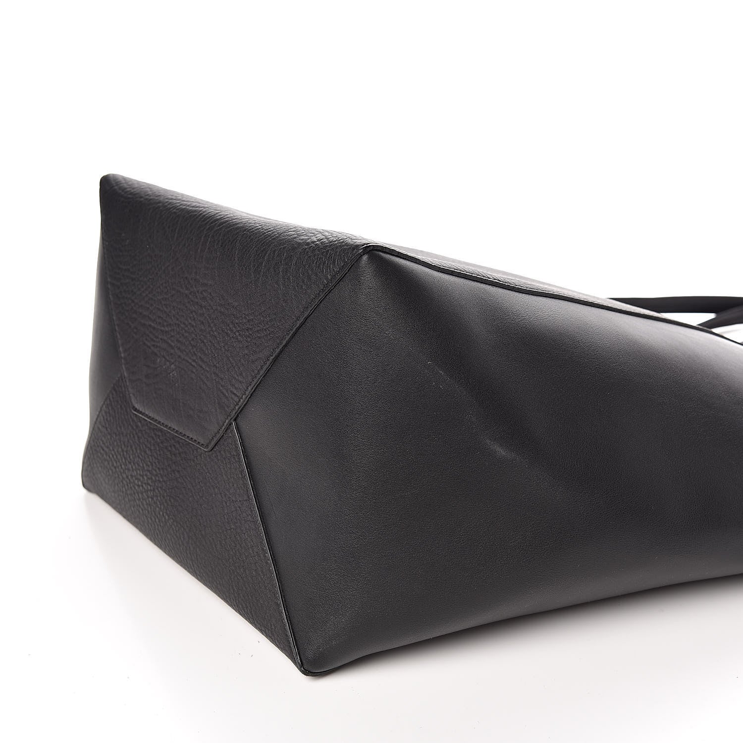 Celine Velluto Smooth Calfskin Medium Horizontal Cabas Phantom Black 10 of 10