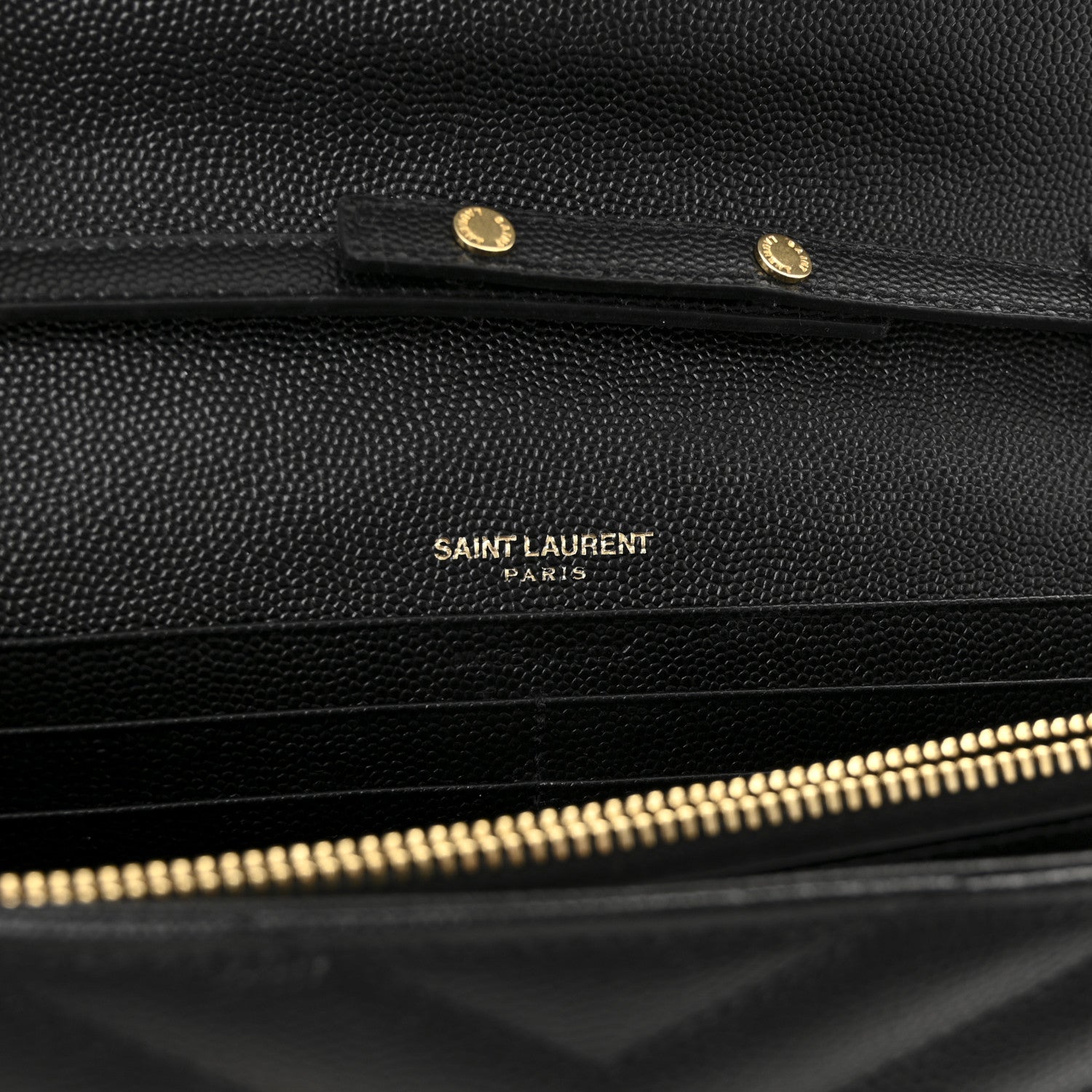 Saint Laurent Grain De Poudre Matelasse Chevron Monogram Chain Wallet Black 6 of 9