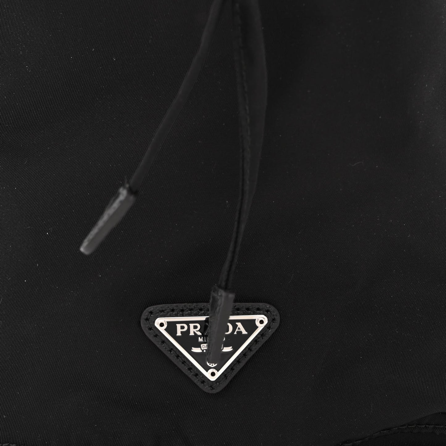 Nylon Vela Drawstring Pouch Black
