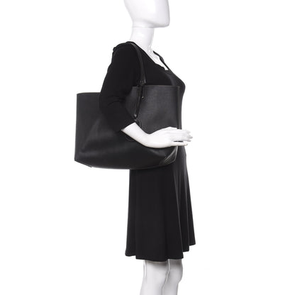 Gucci Calfskin GG Supreme Monogram Medium Reversible Tote Black 2 of 18