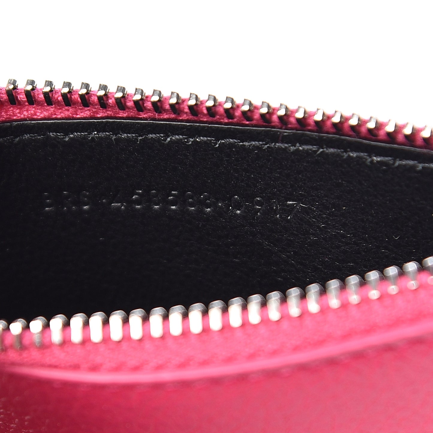 Grained Calfskin 5 Fragments Zip Pouch Card Holder Bubblegum