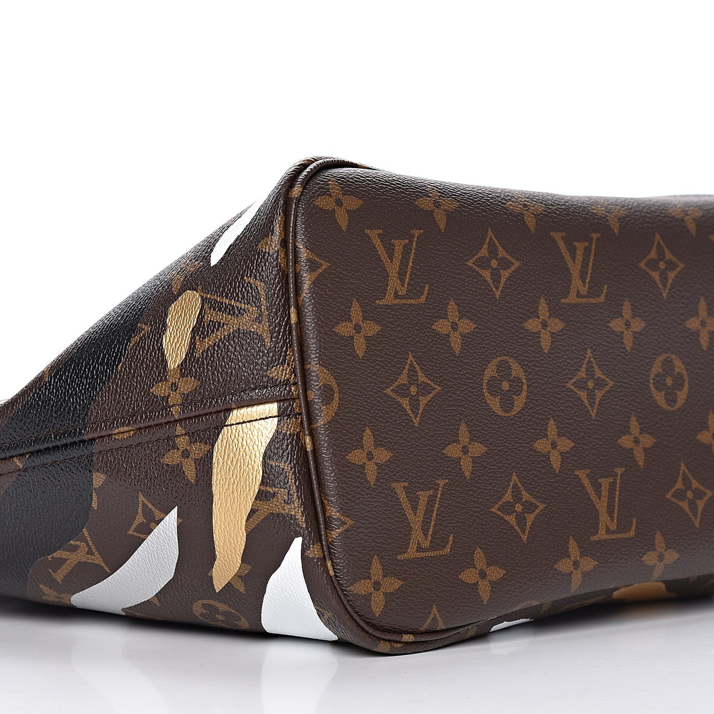 X LOL Monogram Neverfull MM Gold Silver