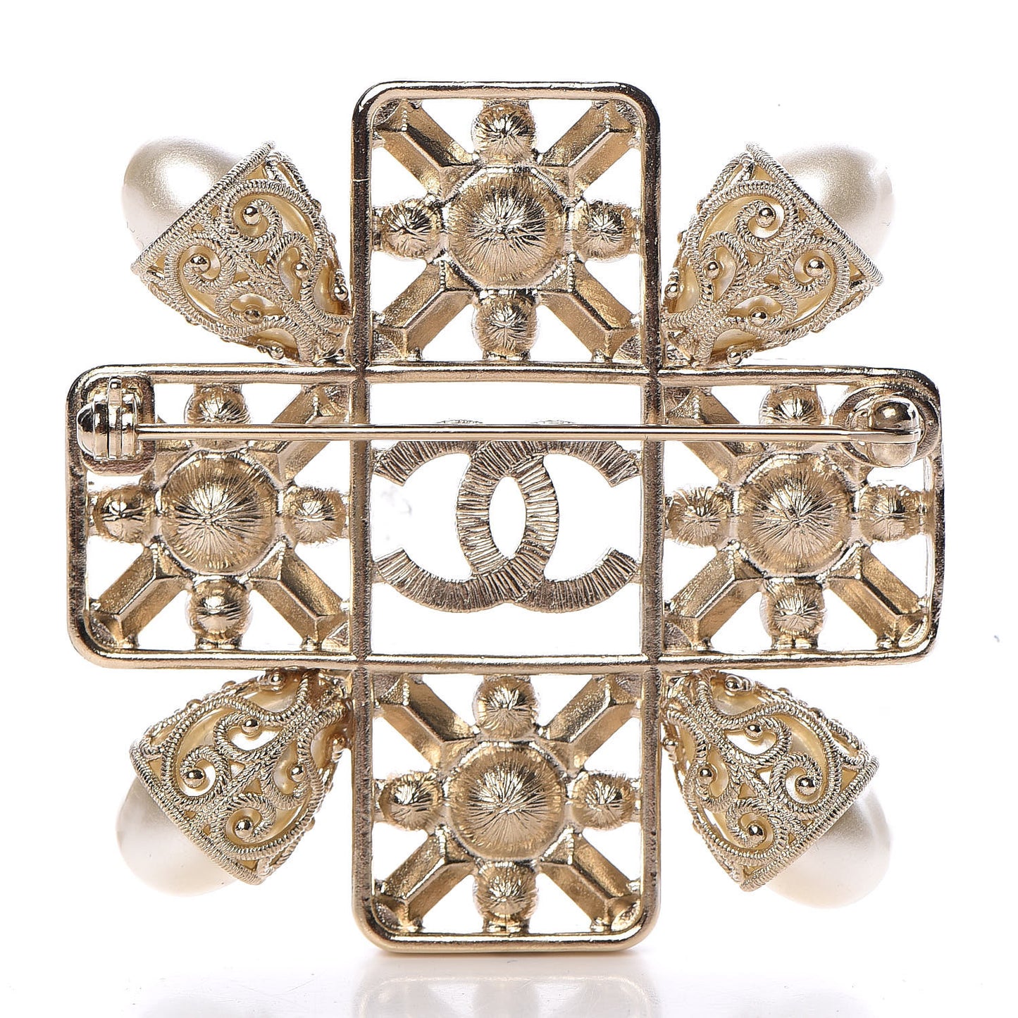Pearl Baguette Crystal Sparkling Pearls CC Brooch White Light Gold