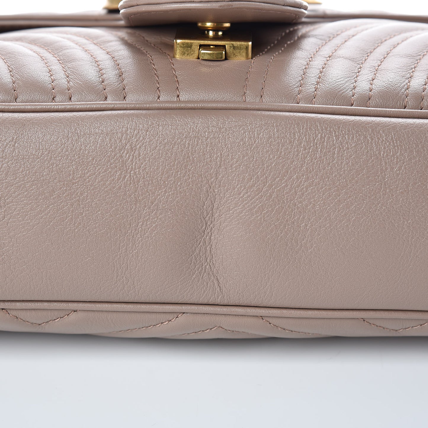 Calfskin Matelasse Medium GG Marmont Shoulder Bag Porcelain Rose