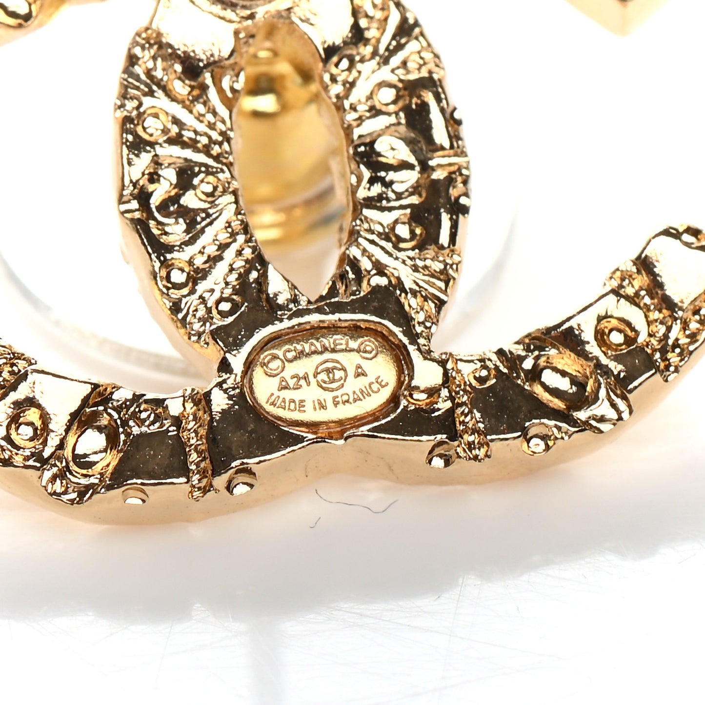 Metal Textured CC Earrings Gold