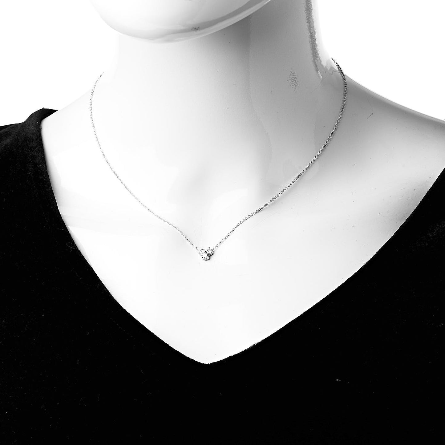 Platinum Diamond Aria Pendant Necklace
