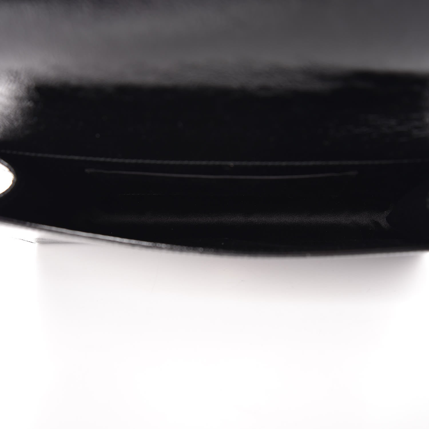 Saint Laurent Textured Patent Monogram Large Belle De Jour Clutch Black 5 of 9