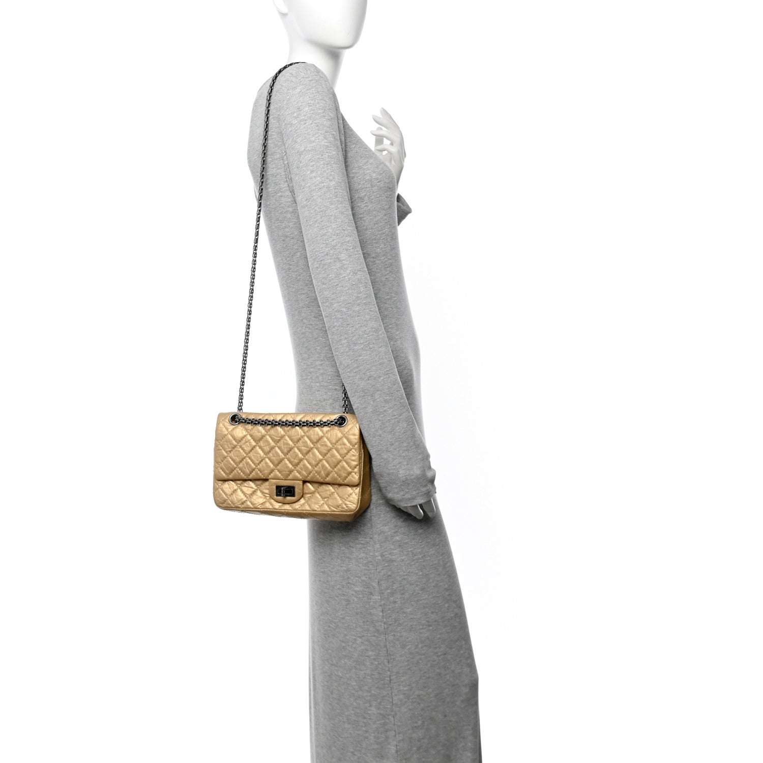 Chanel Metallic Aged Calfskin Quilted 2.55 Reissue 225 Flap Gold 2 of 11