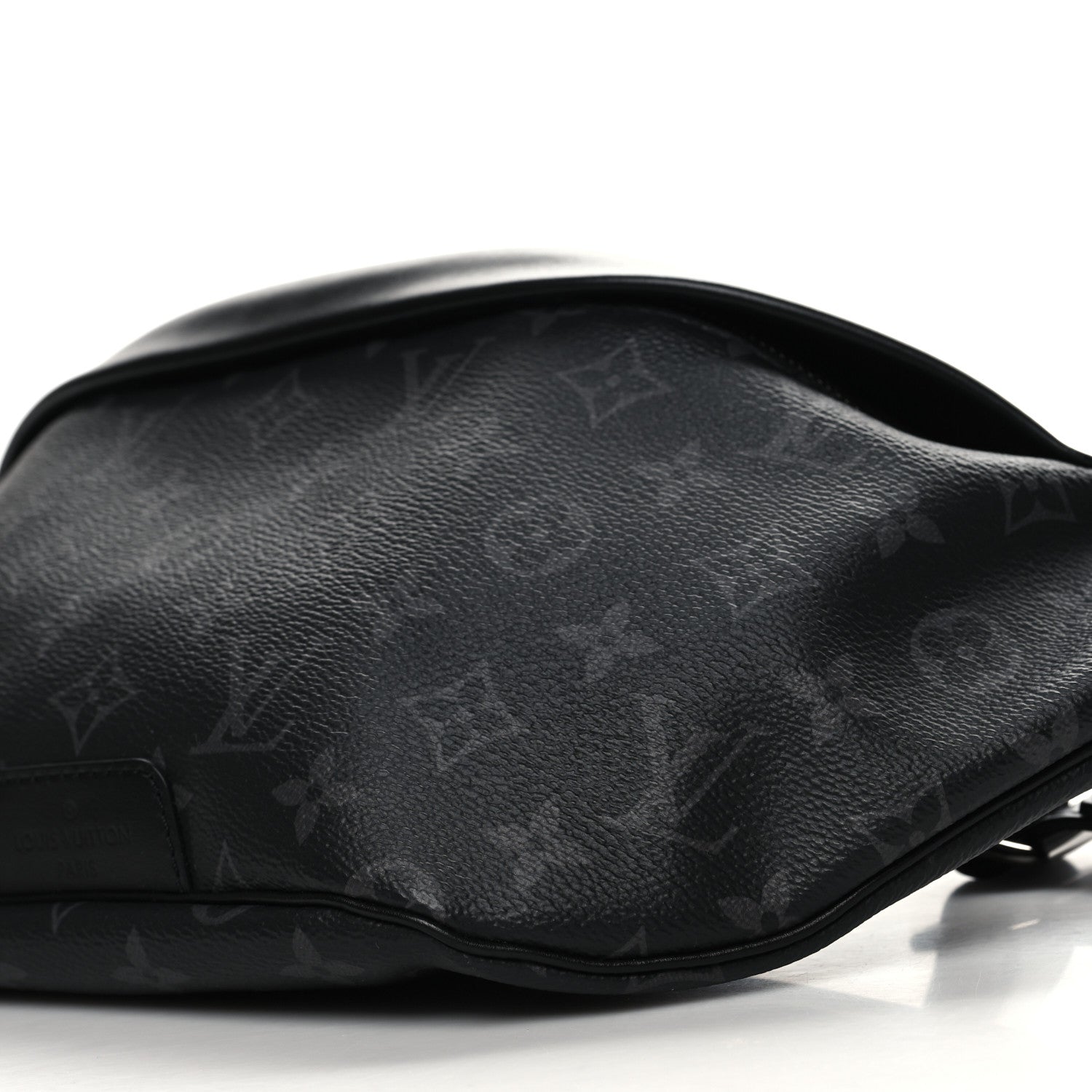 Louis Vuitton Monogram Eclipse Discovery Bumbag 9 of 9