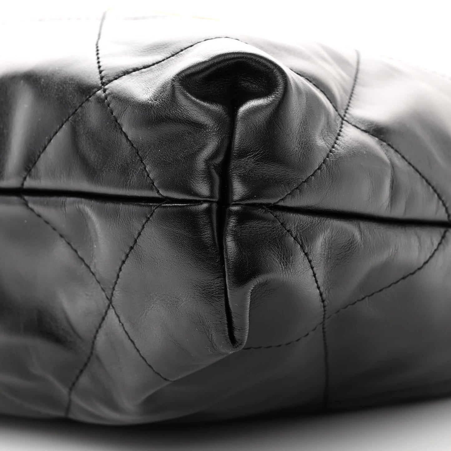 Shiny Calfskin Quilted Small Chanel 22 Black