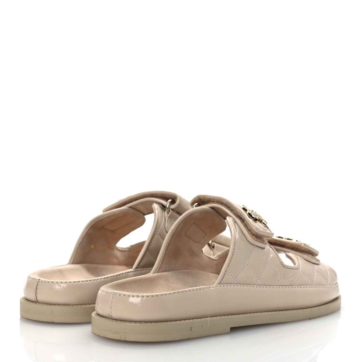 CHANEL ベージュ キルティングサンダル 38サイズ Chanel Shiny Calfskin Crystal Quilted Velcro Dad CC Slide Sandals