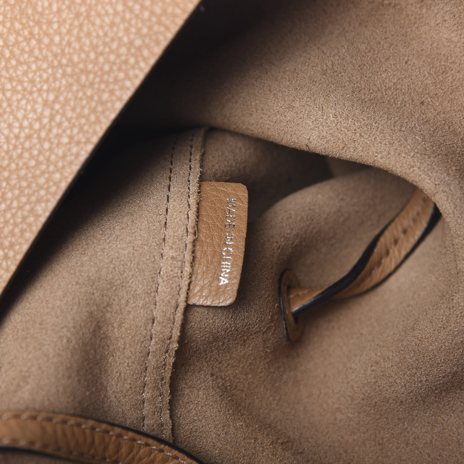 Burberry Grainy Calfskin Large Ashby Hobo Sand 7 of 14