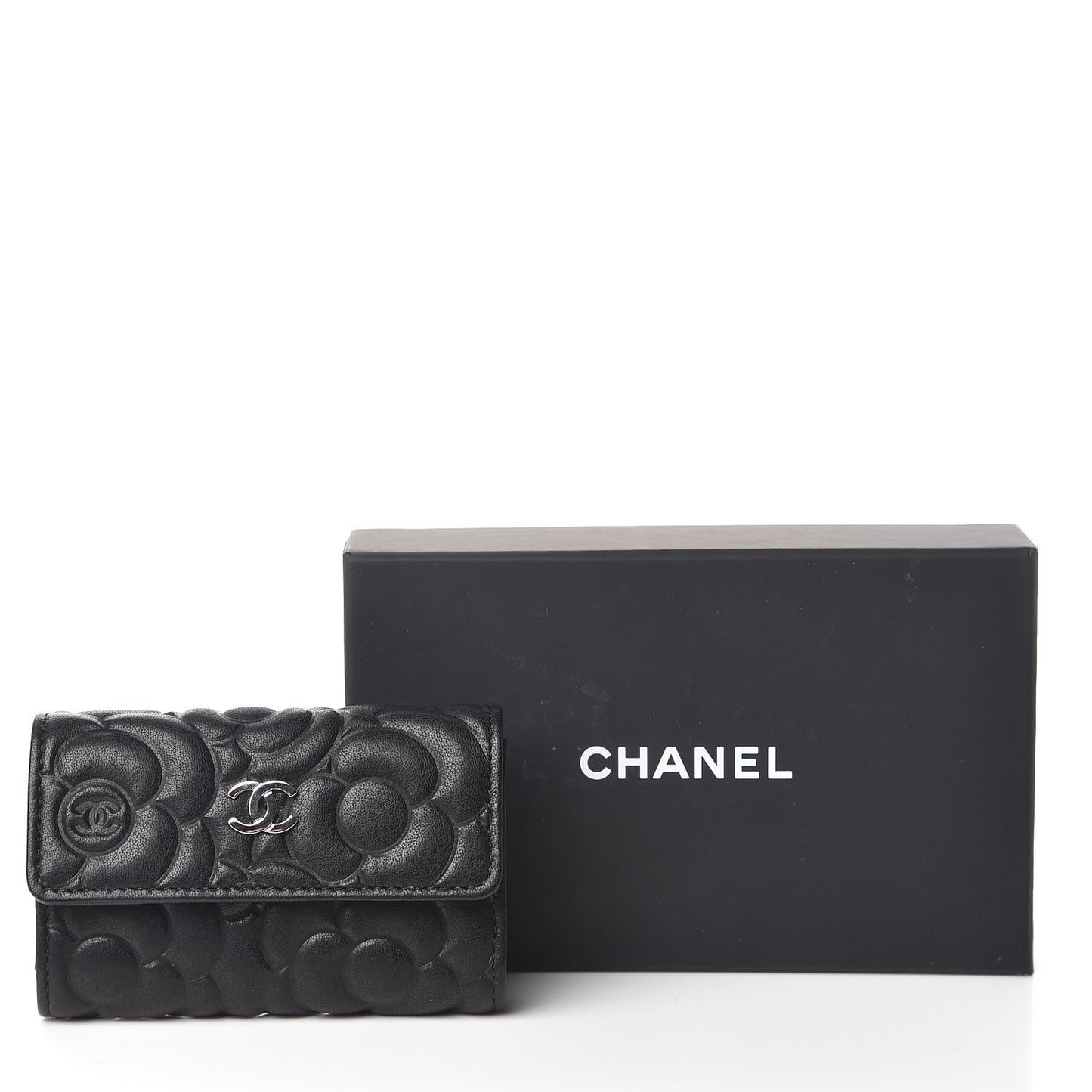 Goatskin Camellia Embossed 4 Key Holder Black