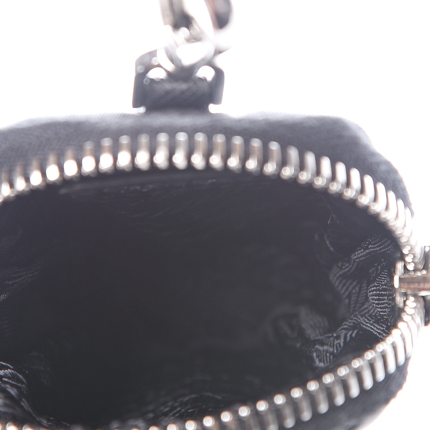 Prada Nylon Re-Edition 2005 Shoulder Bag Black 10 of 13