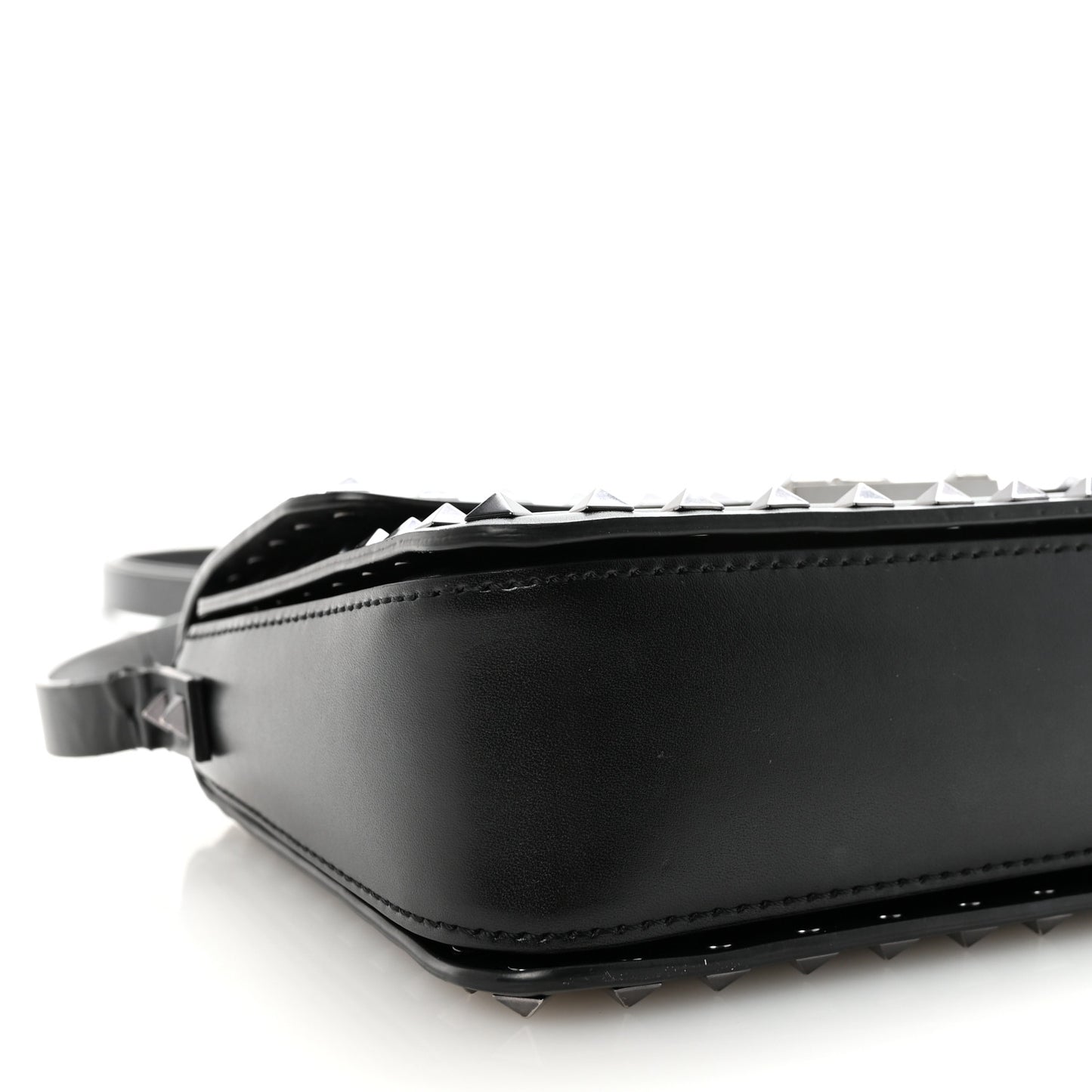 Smooth Calfskin Enamel Tonal Rockstud23 Shoulder Bag Black