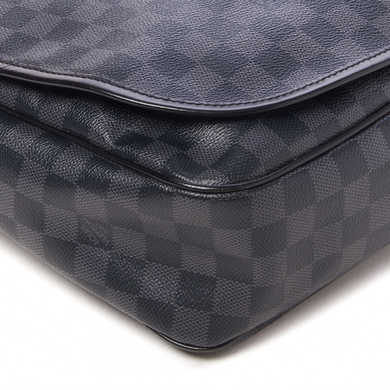 Louis Vuitton Damier Graphite Daniel MM 5 of 9