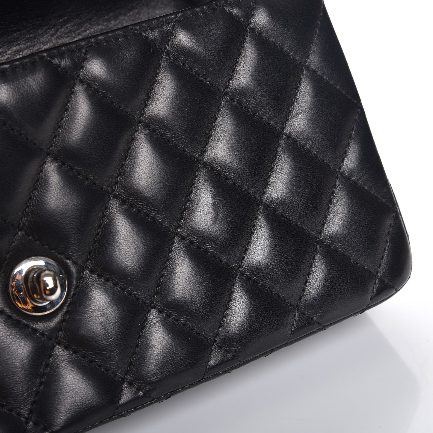 Lambskin Quilted East West Flap Black