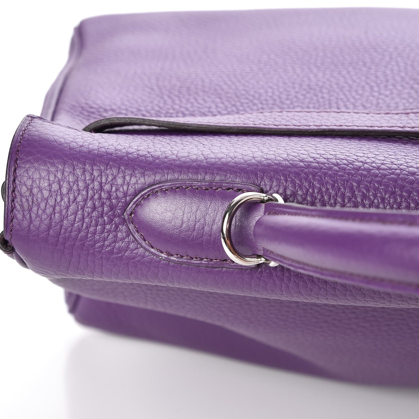 Taurillon Clemence Kelly Retourne 35 Ultraviolet