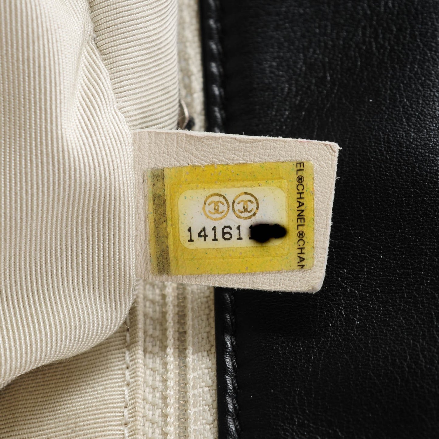 Lambskin Jumbo Canebiers Net Flap Black