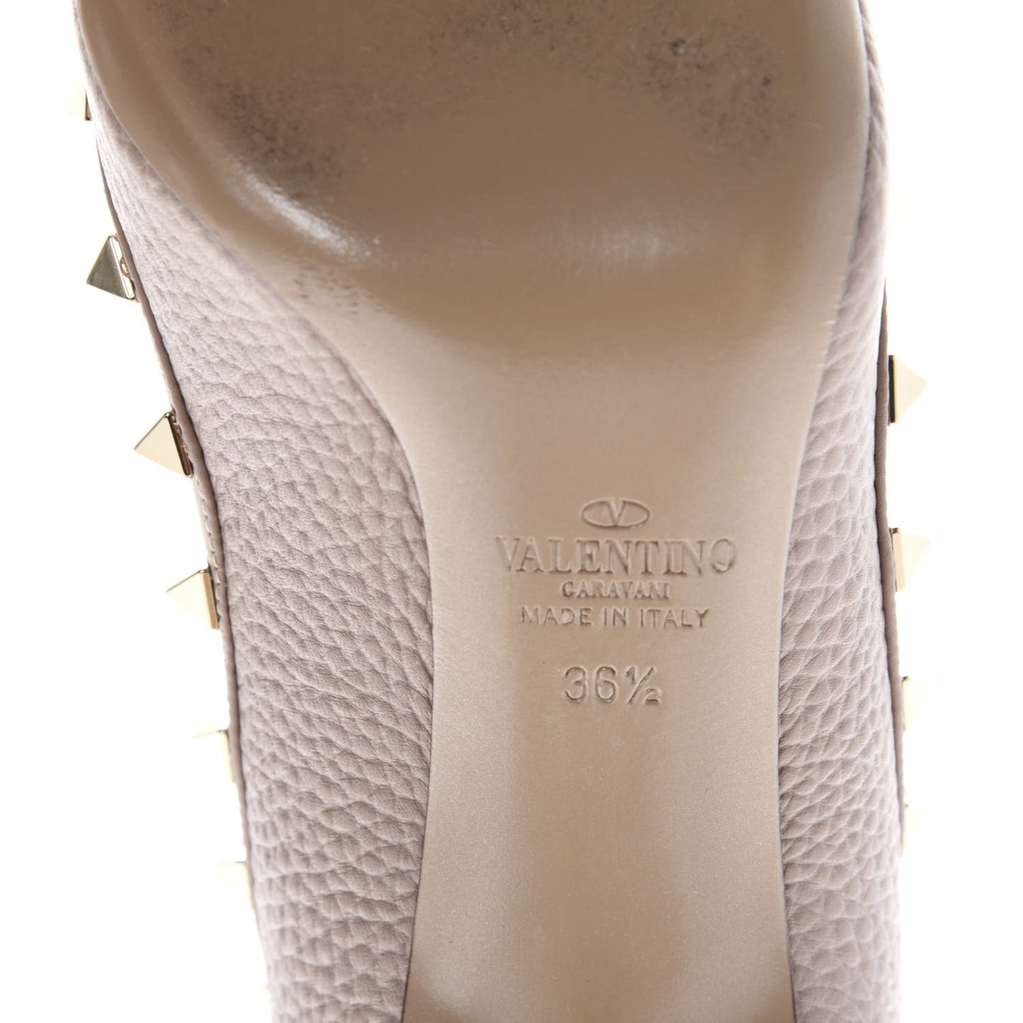 Pebbled Calfskin Rockstud 85mm Pumps 36.5 Poudre