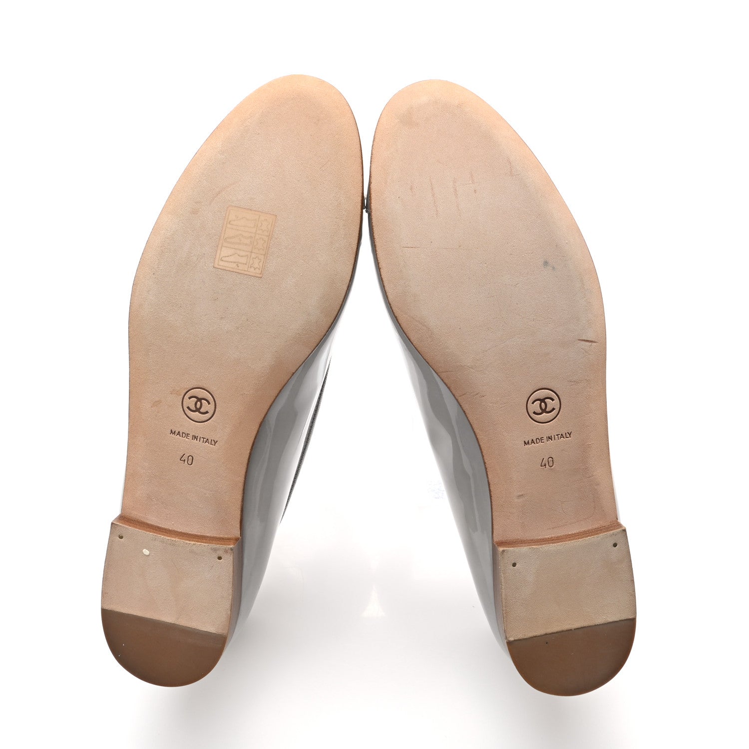 Chanel Calfskin Patent Cap Toe CC Ballerina Flats 40 Grey 5 of 9