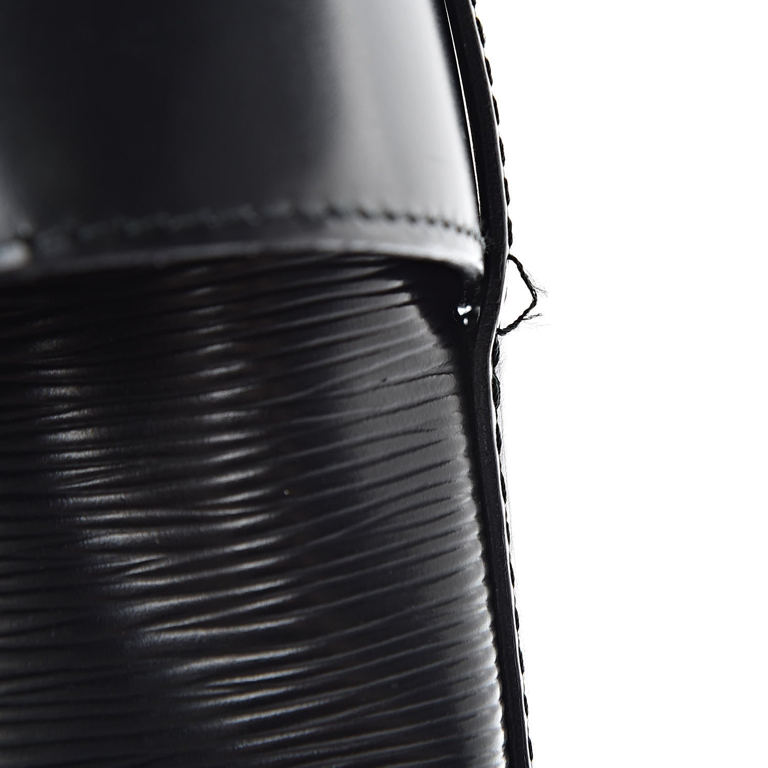 Louis Vuitton Epi Sac D'Epaule Black 13 of 18
