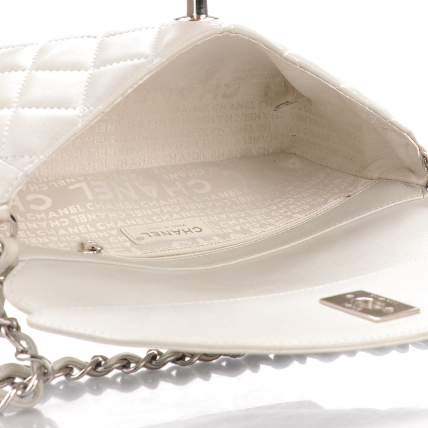 Chanel Lambskin Quilted CC Flap White 5 of 9
