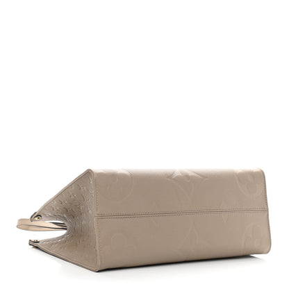 Louis Vuitton Empreinte Monogram Giant Onthego MM Tourterelle 4 of 11